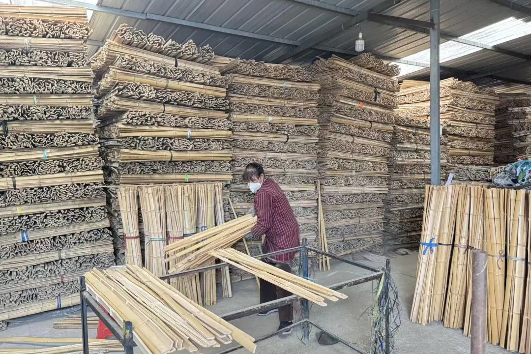 全球市場(chǎng)份額25%！漢中竹劍走向世界